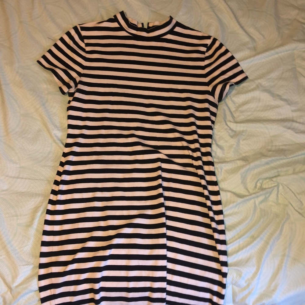 Zumiez dress - Picture 1 of 1